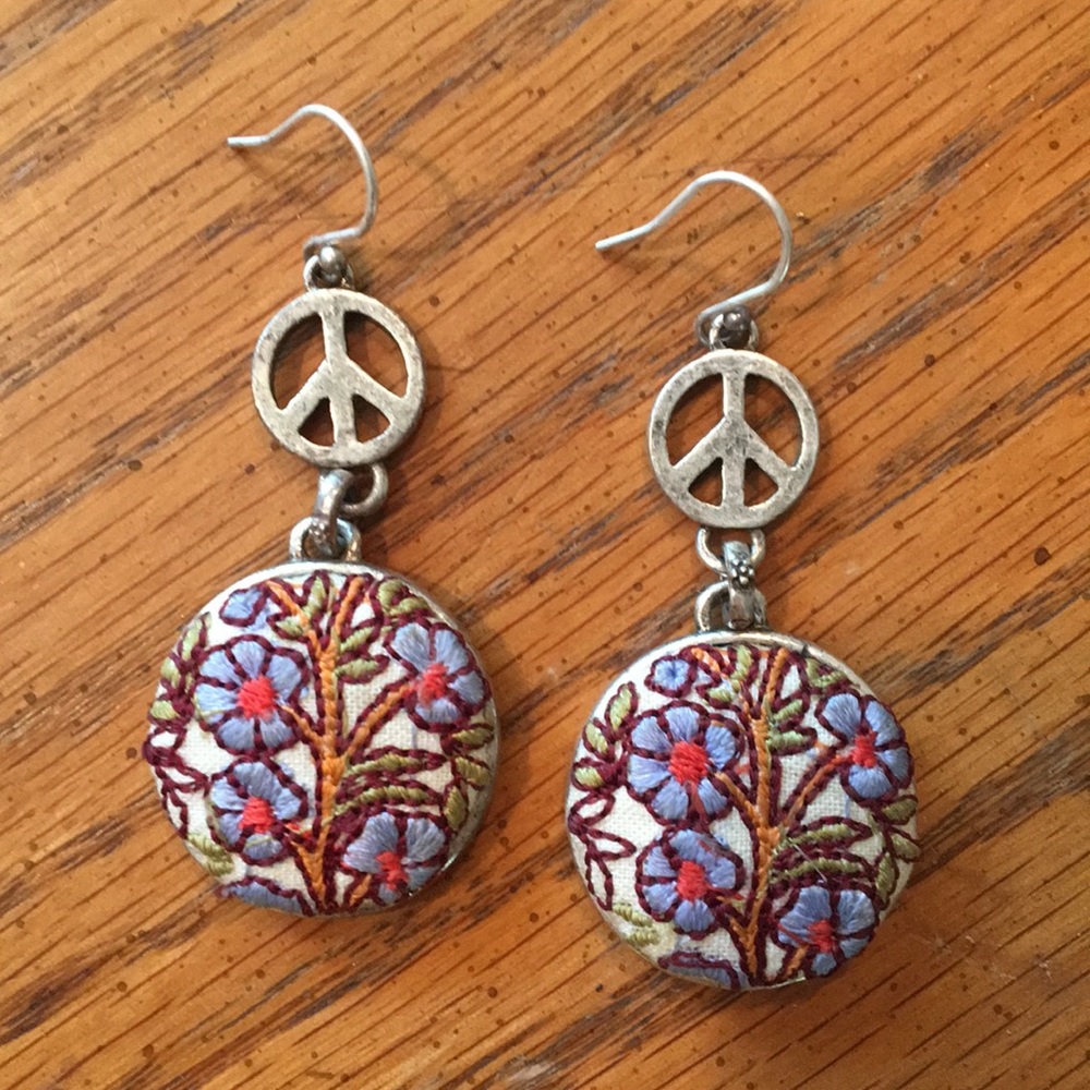 Lucky Brand Blue Floral Embroidered Peace Sign Dangle Earrings - Picture 2 of 6